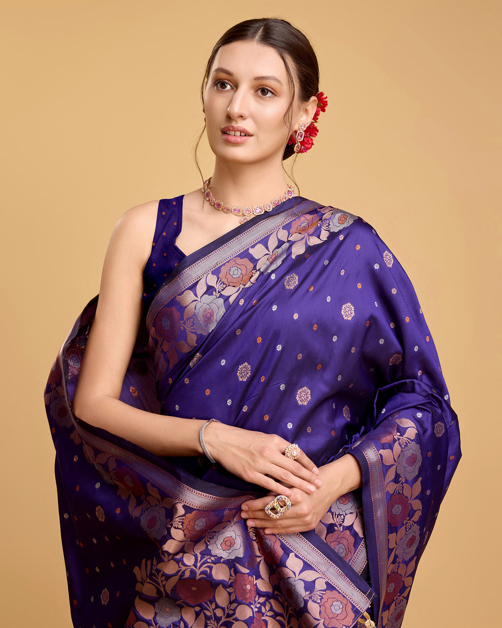 🌸 3-Zari Perfection: From Royal Sarees to Designer Bridal Jackets