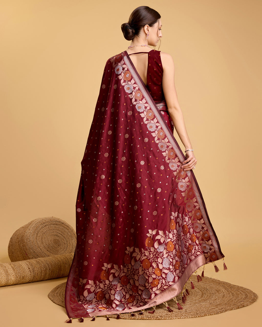 🌸 3-Zari Perfection: From Royal Sarees to Designer Bridal Jackets