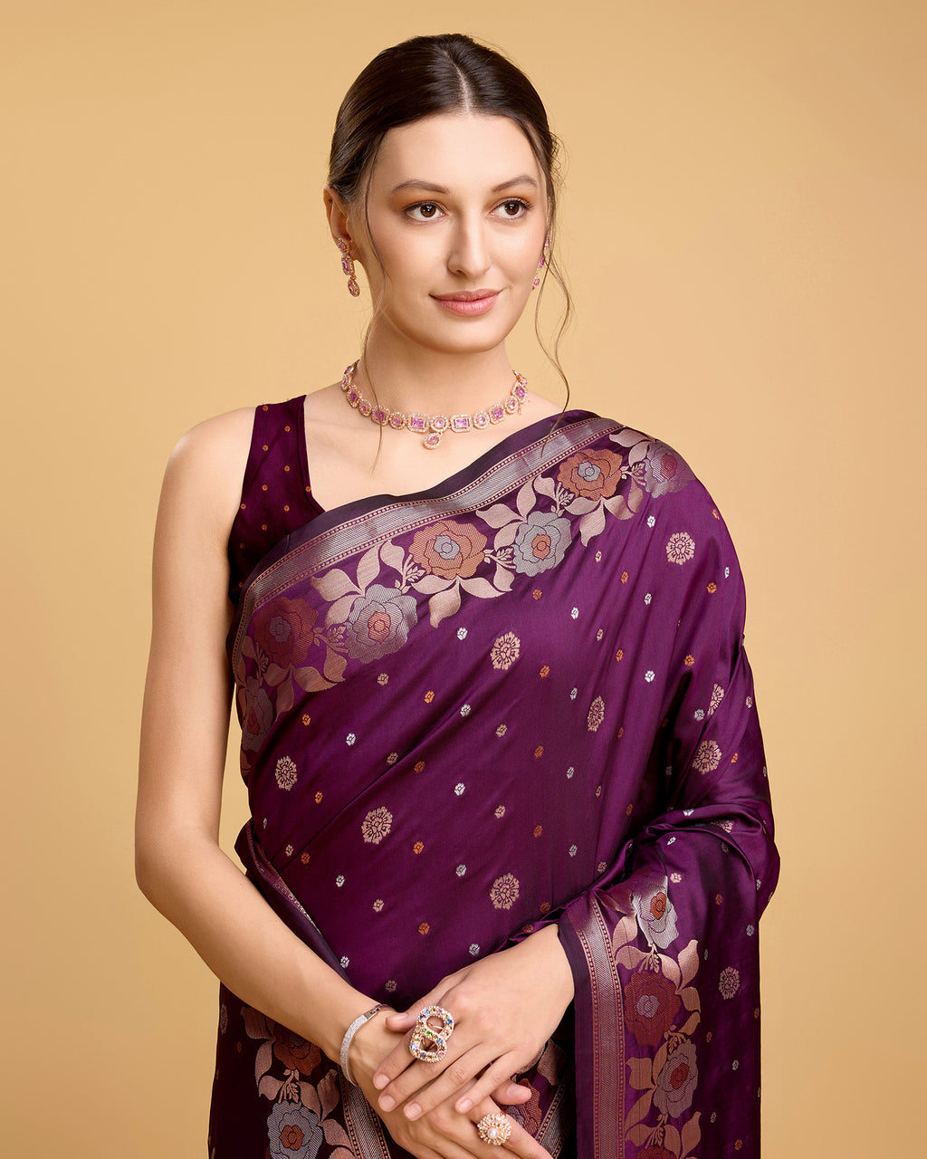 🌸 3-Zari Perfection: From Royal Sarees to Designer Bridal Jackets