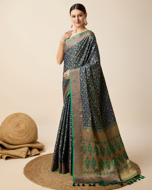 Vera Fashion: Radiant Handwoven Silk Patola Saree with Zari Pallu
