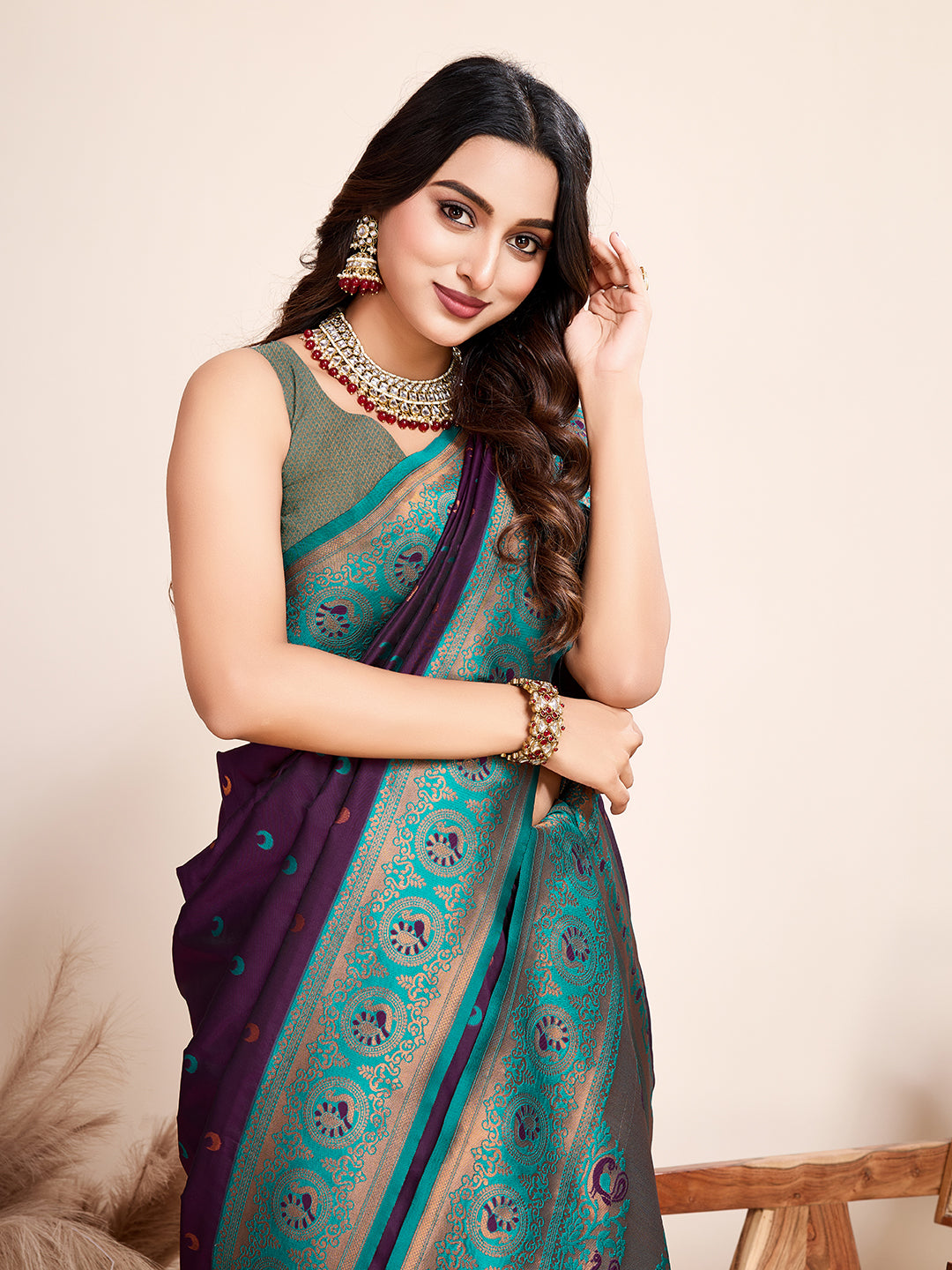 Pure Jacquard Silk Saree with Vibrant Zari Jharokha Work | Vera Fashion