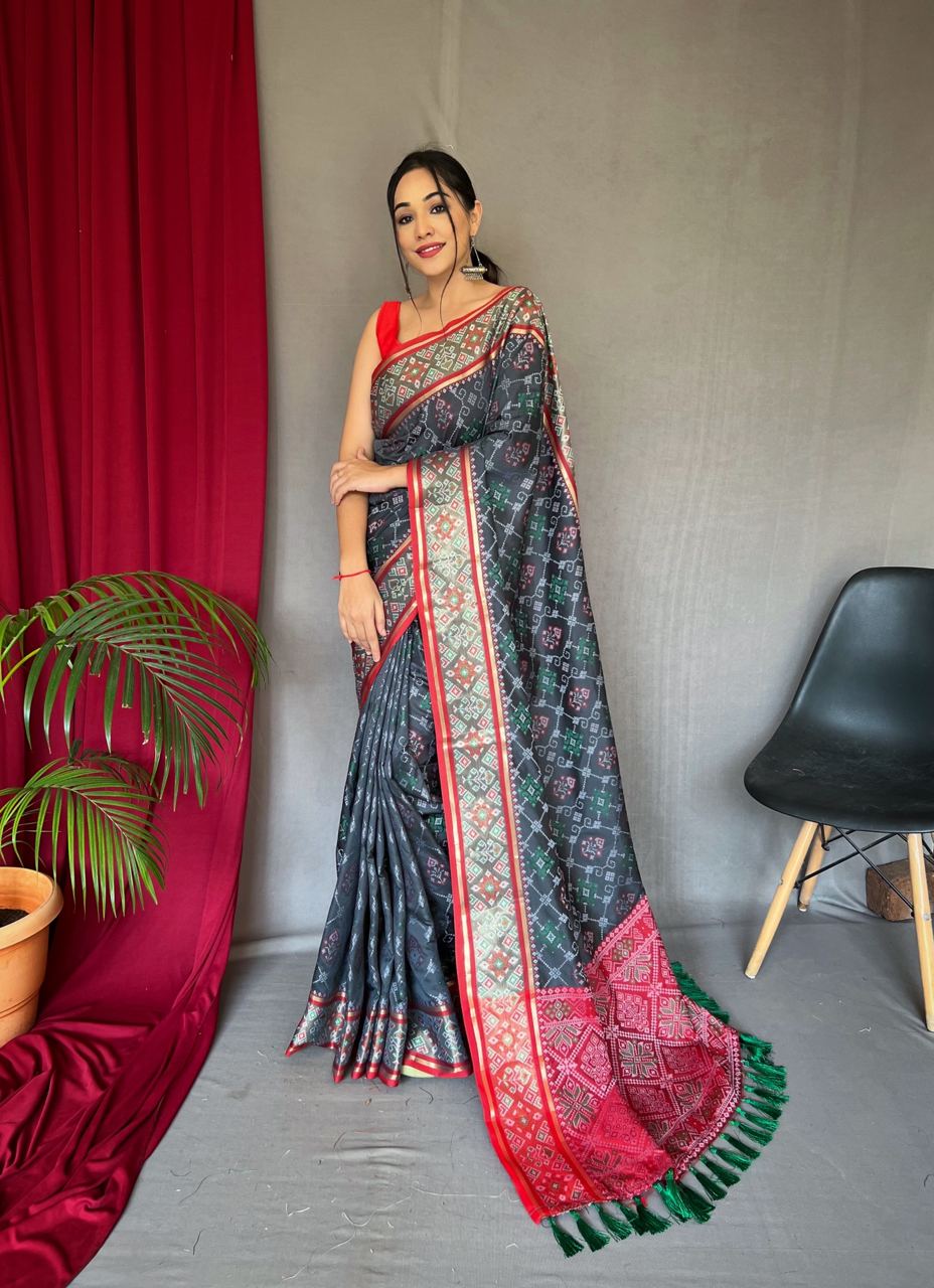 Pure Patola Silk Banarasi Saree | Contrast Meenakari Weaving & Rich Pallu with Tassels
