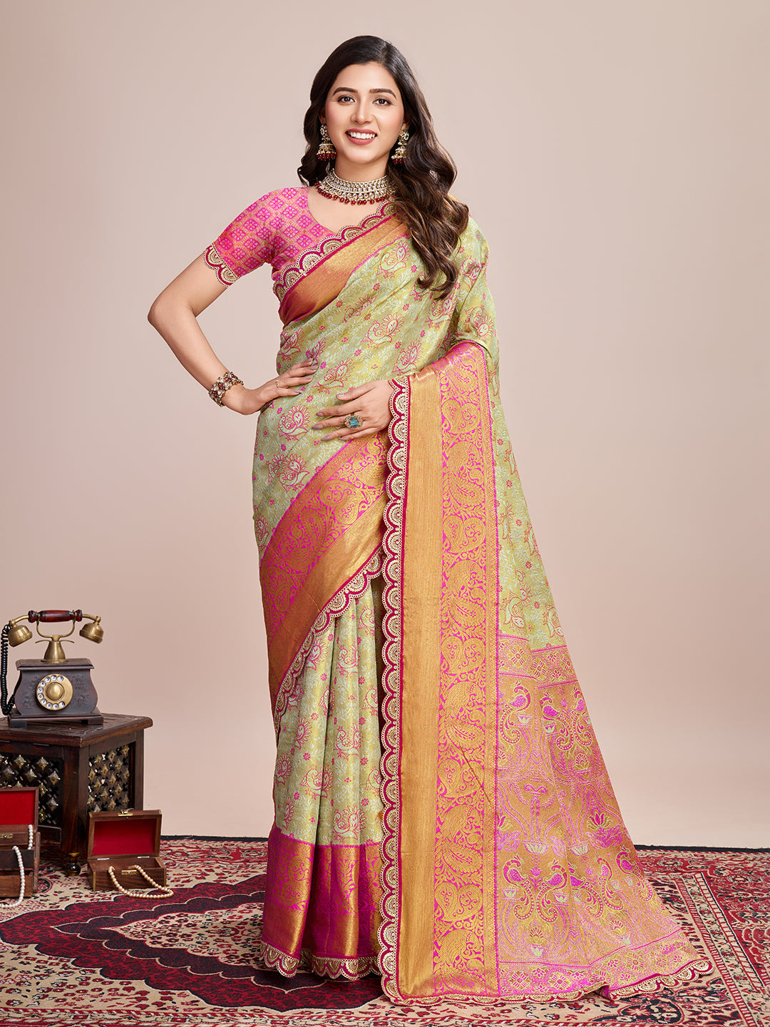 Bollywood Trendy kanjivaram silk saree with blouse piece.
