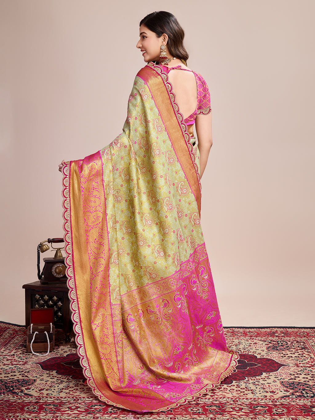 Bollywood Trendy kanjivaram silk saree with blouse piece.