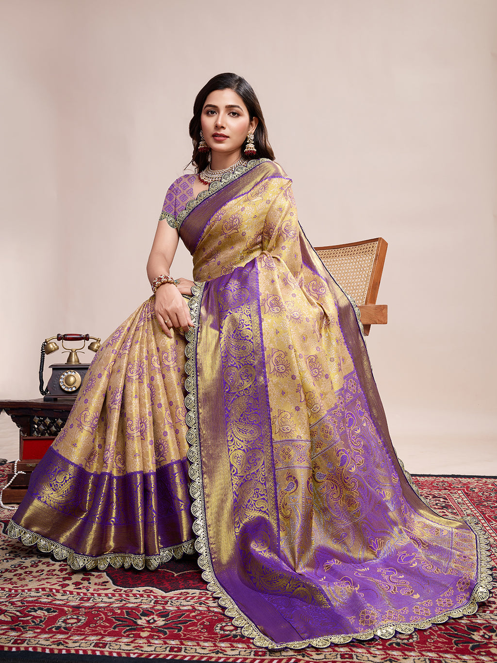 Bollywood Trendy kanjivaram silk saree with blouse piece.