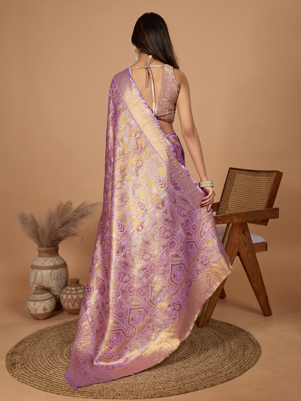 Presenting you Semi Silk saree with all over Jari weaved